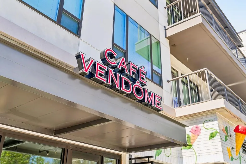 Popular restaurants and neighborhood favorites are within walking distance along Dresden Drive.