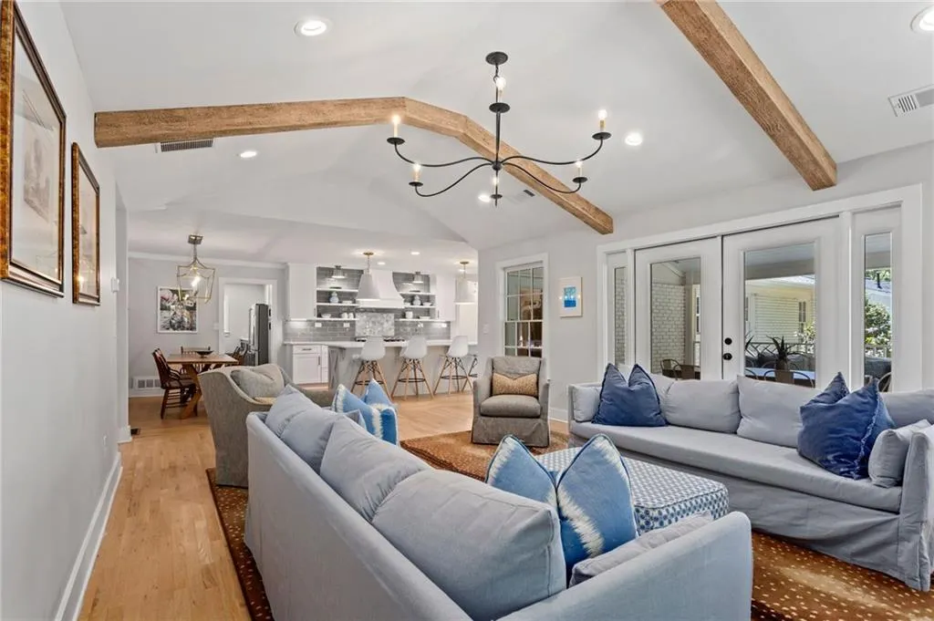 84 Silverwood Road, Sandy Springs, Georgia 30342, 4 Bedrooms Bedrooms, ,3 BathroomsBathrooms,Residential,Sold,84 Silverwood Road,6874623