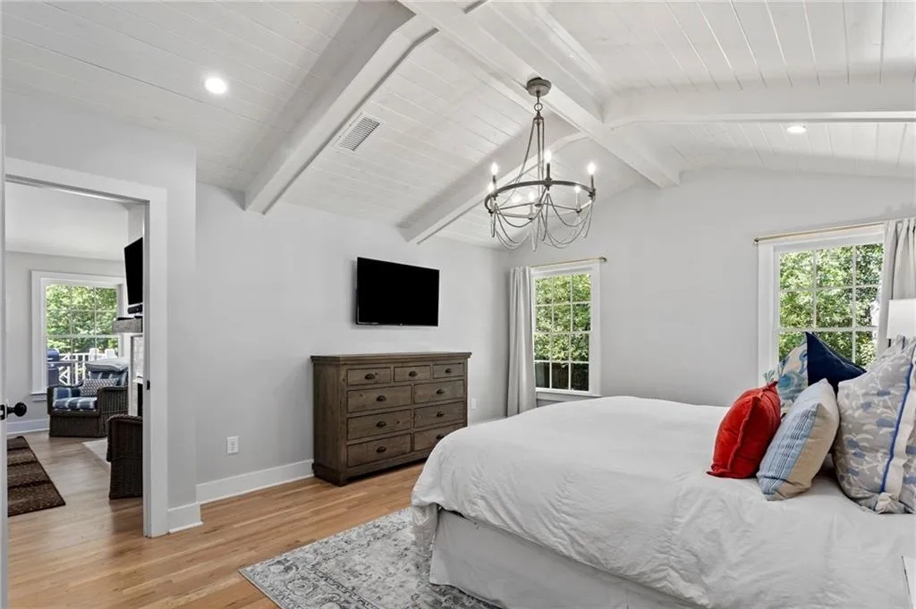 84 Silverwood Road, Sandy Springs, Georgia 30342, 4 Bedrooms Bedrooms, ,3 BathroomsBathrooms,Residential,Sold,84 Silverwood Road,6874623