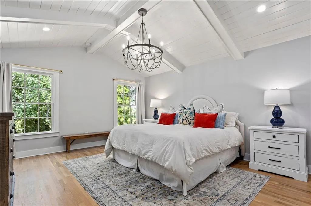 84 Silverwood Road, Sandy Springs, Georgia 30342, 4 Bedrooms Bedrooms, ,3 BathroomsBathrooms,Residential,Sold,84 Silverwood Road,6874623