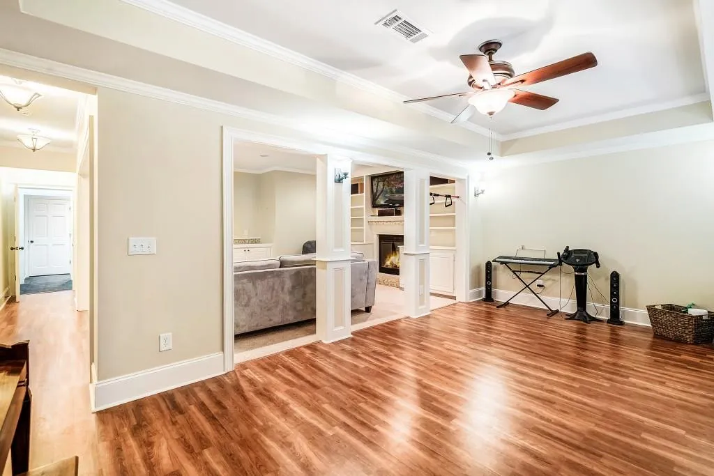 730 E Northway Lane, Atlanta, Georgia 30342, 6 Bedrooms Bedrooms, ,6 BathroomsBathrooms,Residential,Sold,730 E Northway Lane,6698956