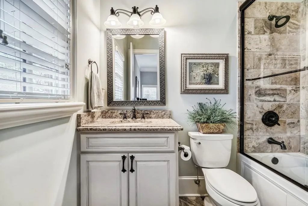 730 E Northway Lane, Atlanta, Georgia 30342, 6 Bedrooms Bedrooms, ,6 BathroomsBathrooms,Residential,Sold,730 E Northway Lane,6698956