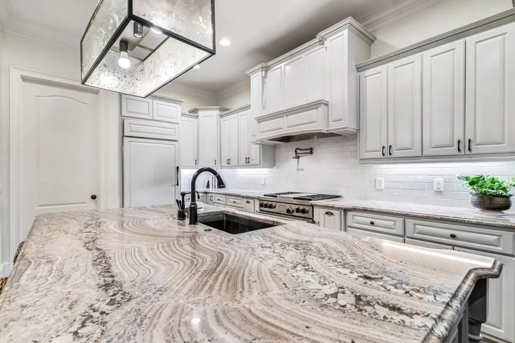 730 E Northway Lane, Atlanta, Georgia 30342, 6 Bedrooms Bedrooms, ,6 BathroomsBathrooms,Residential,Sold,730 E Northway Lane,6698956