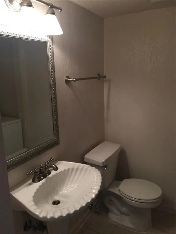 6900 Roswell Road Unit F2, Atlanta, Georgia 30328, 2 Bedrooms Bedrooms, ,2 BathroomsBathrooms,Residential,Sold,6900 Roswell Road Unit F2,5665139