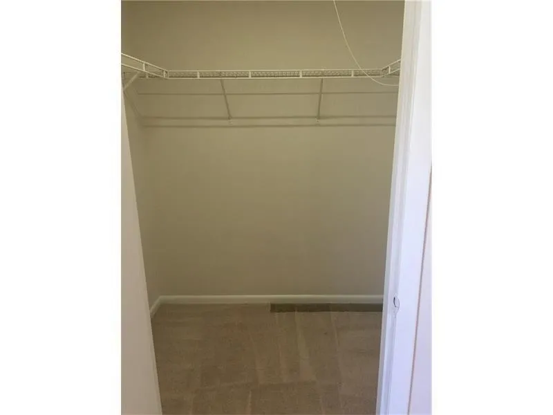 6900 Roswell Road Unit F2, Atlanta, Georgia 30328, 2 Bedrooms Bedrooms, ,2 BathroomsBathrooms,Residential,Sold,6900 Roswell Road Unit F2,5665139