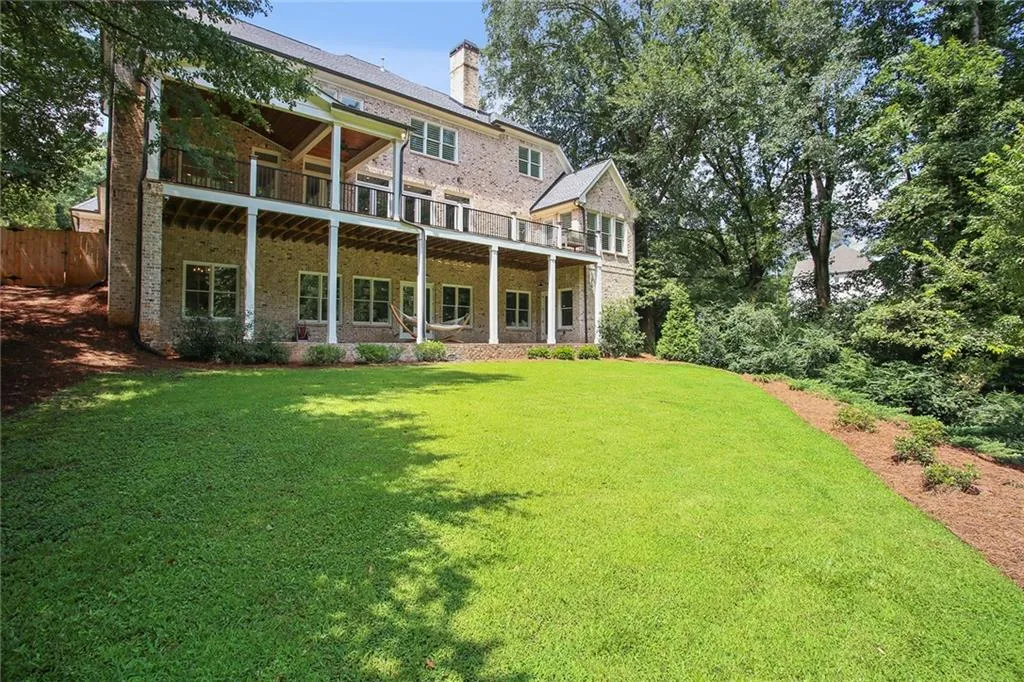 4685 Lake Forrest Drive, Atlanta, Georgia 30342, 6 Bedrooms Bedrooms, ,7 BathroomsBathrooms,Residential,Sold,4685 Lake Forrest Drive,6775364
