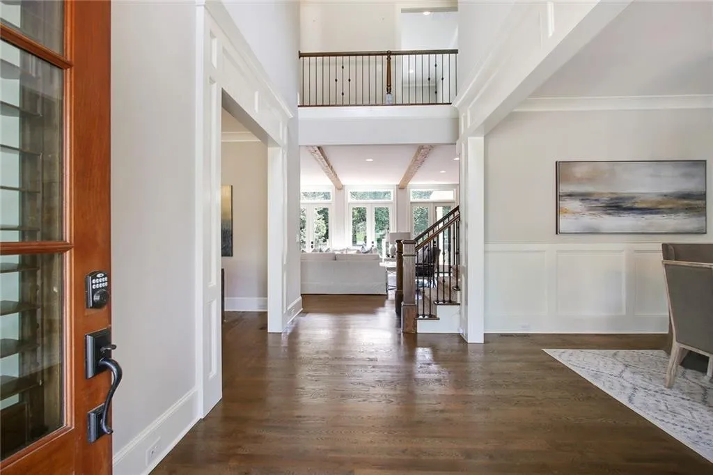 4685 Lake Forrest Drive, Atlanta, Georgia 30342, 6 Bedrooms Bedrooms, ,7 BathroomsBathrooms,Residential,Sold,4685 Lake Forrest Drive,6775364