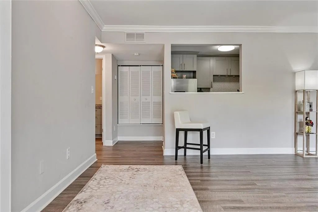 3007 Wingate Way, Sandy Springs, Georgia 30350, 1 Bedroom Bedrooms, ,1 BathroomBathrooms,Residential,Sold,3007 Wingate Way,6705332