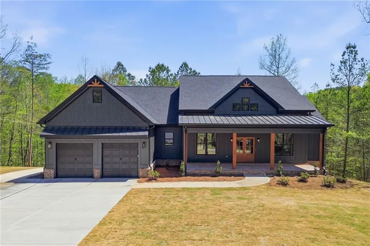 Photos shown are of a model home. Actual finishes may vary, and some features shown may be available as upgrades for an additional cost.