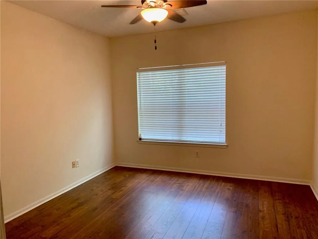 5641 Roswell Road Unit 216, Atlanta, Georgia 30342, 2 Bedrooms Bedrooms, ,2 BathroomsBathrooms,Residential,Sold,5641 Roswell Road Unit 216,6934464