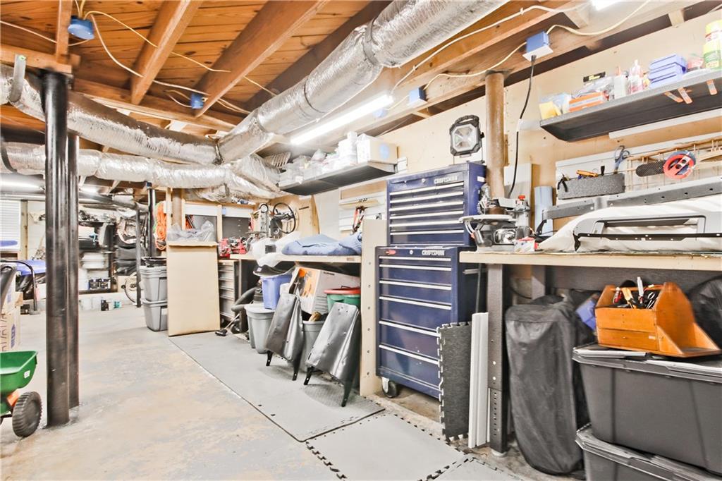 84 Mount Paran Road NW, Sandy Springs, Georgia 30327, 3 Bedrooms Bedrooms, ,3 BathroomsBathrooms,Residential,Sold,84 Mount Paran Road NW,7321490