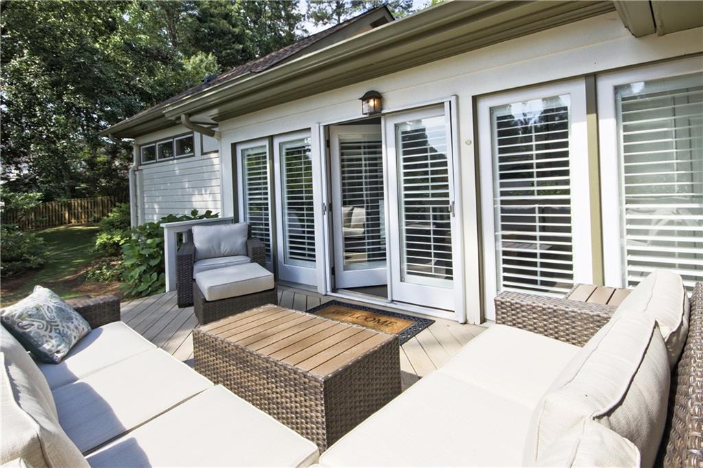 84 Mount Paran Road NW, Sandy Springs, Georgia 30327, 3 Bedrooms Bedrooms, ,3 BathroomsBathrooms,Residential,Sold,84 Mount Paran Road NW,7321490