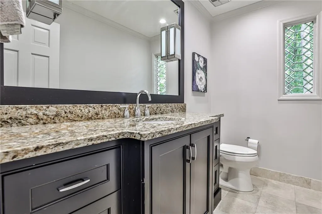 9615 Huntcliff Trace, Sandy Springs, Georgia 30350, 6 Bedrooms Bedrooms, ,5 BathroomsBathrooms,Residential,Sold,9615 Huntcliff Trace,7085946
