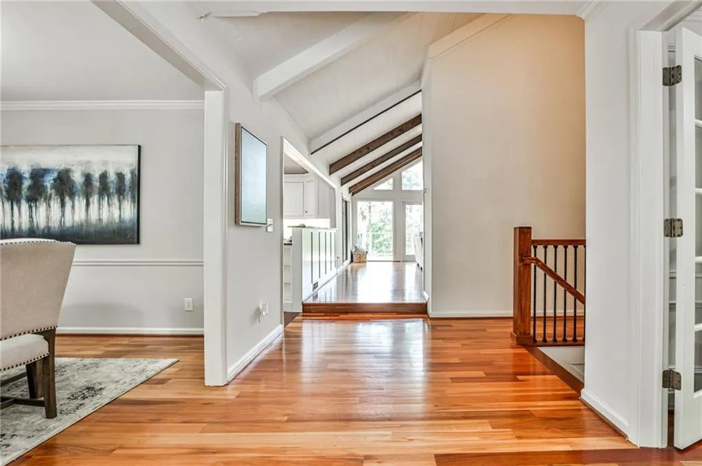 9615 Huntcliff Trace, Sandy Springs, Georgia 30350, 6 Bedrooms Bedrooms, ,5 BathroomsBathrooms,Residential,Sold,9615 Huntcliff Trace,7085946