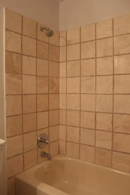 2015 Huntingdon Chase Unit 2015, Sandy Springs, Georgia 30350, 2 Bedrooms Bedrooms, ,2 BathroomsBathrooms,Residential,Sold,2015 Huntingdon Chase Unit 2015,5825162