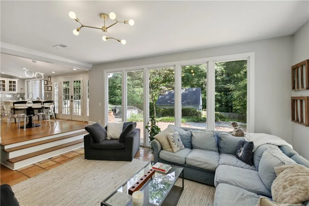 1403 Moores Mill Road Nw, Atlanta, Georgia 30327, 4 Bedrooms Bedrooms, 0 ,3 BathroomsBathrooms,Residential,For Sale,1403 Moores Mill Road Nw,7826150