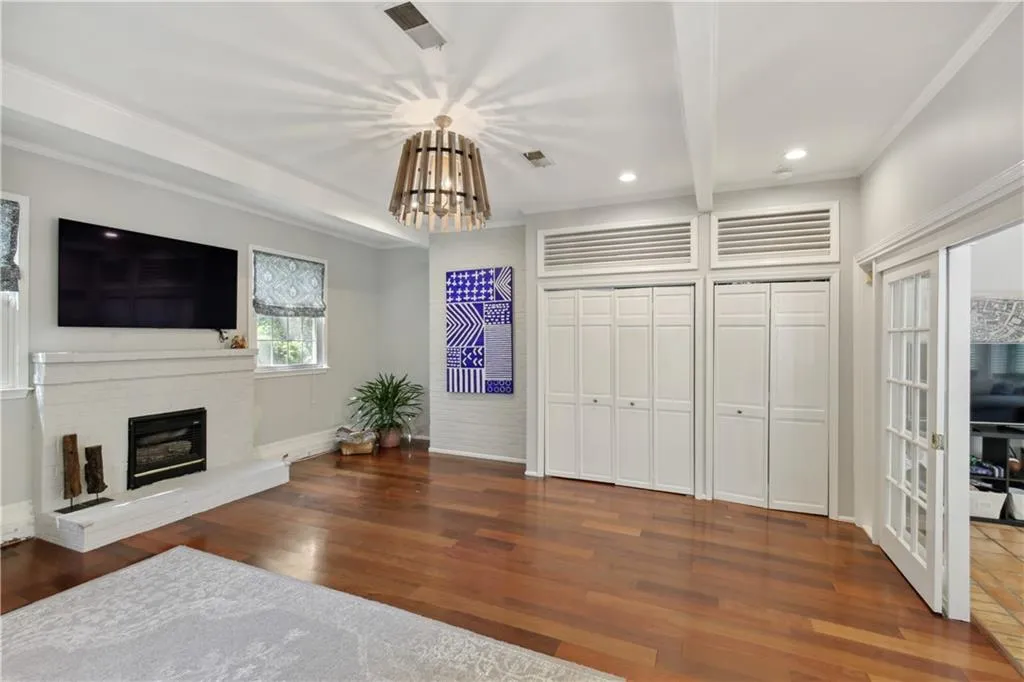 1403 Moores Mill Road Nw, Atlanta, Georgia 30327, 4 Bedrooms Bedrooms, 0 ,3 BathroomsBathrooms,Residential,For Sale,1403 Moores Mill Road Nw,7826150