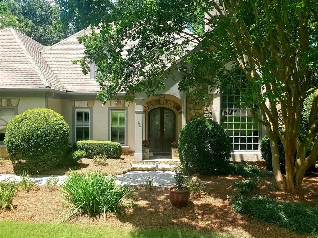 110 Wing Mill Road, Sandy Springs, Georgia 30350, 4 Bedrooms Bedrooms, ,4 BathroomsBathrooms,Residential,Sold,110 Wing Mill Road,6751319