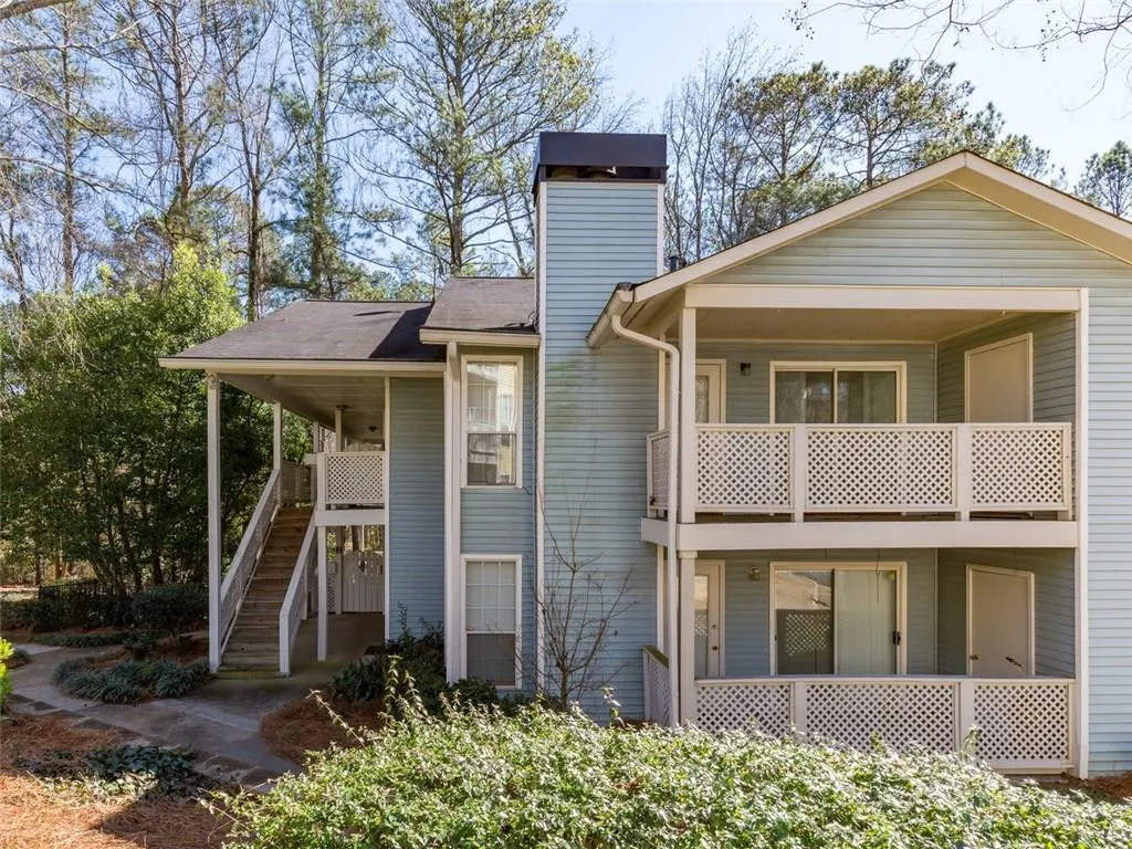 6804 Glenridge Drive Unit D, Atlanta, Georgia 30328, 2 Bedrooms Bedrooms, ,1 BathroomBathrooms,Residential,Sold,6804 Glenridge Drive Unit D,5963198