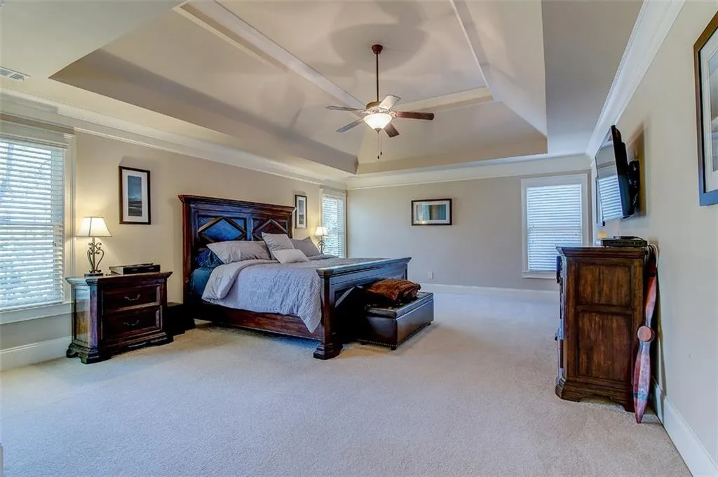 256 Mount Vernon Cove, Atlanta, Georgia 30328, 5 Bedrooms Bedrooms, ,5 BathroomsBathrooms,Residential,Sold,256 Mount Vernon Cove,5819984