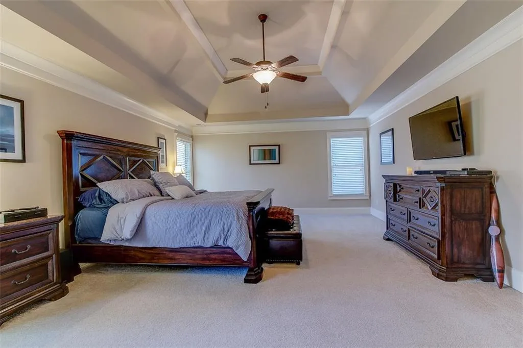 256 Mount Vernon Cove, Atlanta, Georgia 30328, 5 Bedrooms Bedrooms, ,5 BathroomsBathrooms,Residential,Sold,256 Mount Vernon Cove,5819984