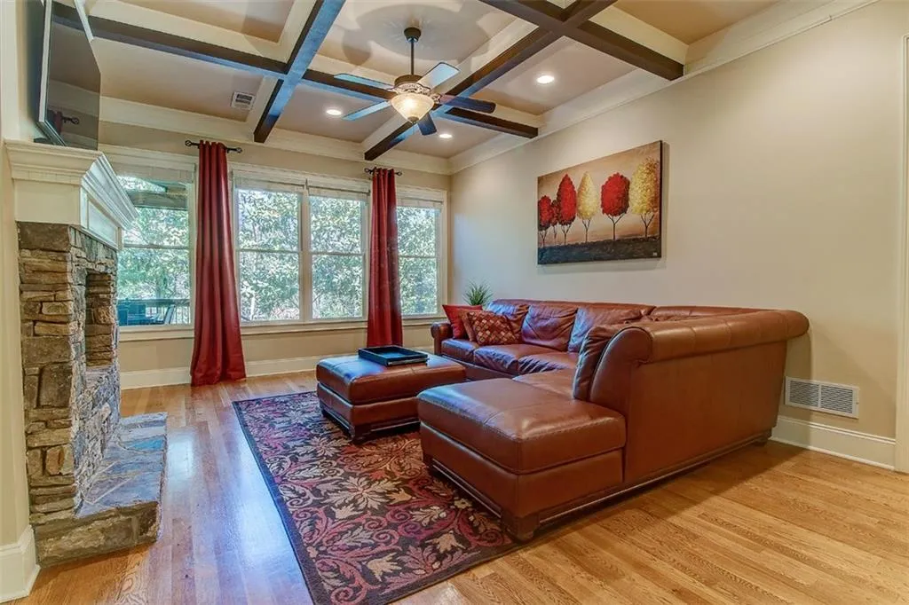 256 Mount Vernon Cove, Atlanta, Georgia 30328, 5 Bedrooms Bedrooms, ,5 BathroomsBathrooms,Residential,Sold,256 Mount Vernon Cove,5819984