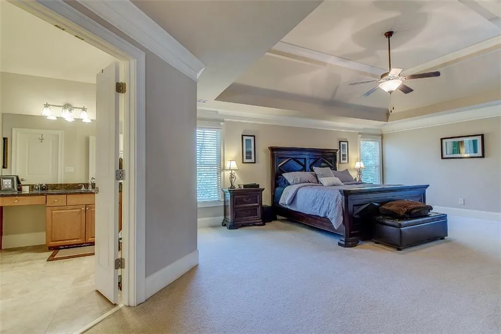 256 Mount Vernon Cove, Atlanta, Georgia 30328, 5 Bedrooms Bedrooms, ,5 BathroomsBathrooms,Residential,Sold,256 Mount Vernon Cove,5819984