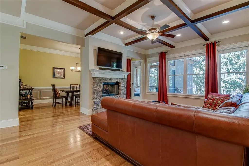 256 Mount Vernon Cove, Atlanta, Georgia 30328, 5 Bedrooms Bedrooms, ,5 BathroomsBathrooms,Residential,Sold,256 Mount Vernon Cove,5819984