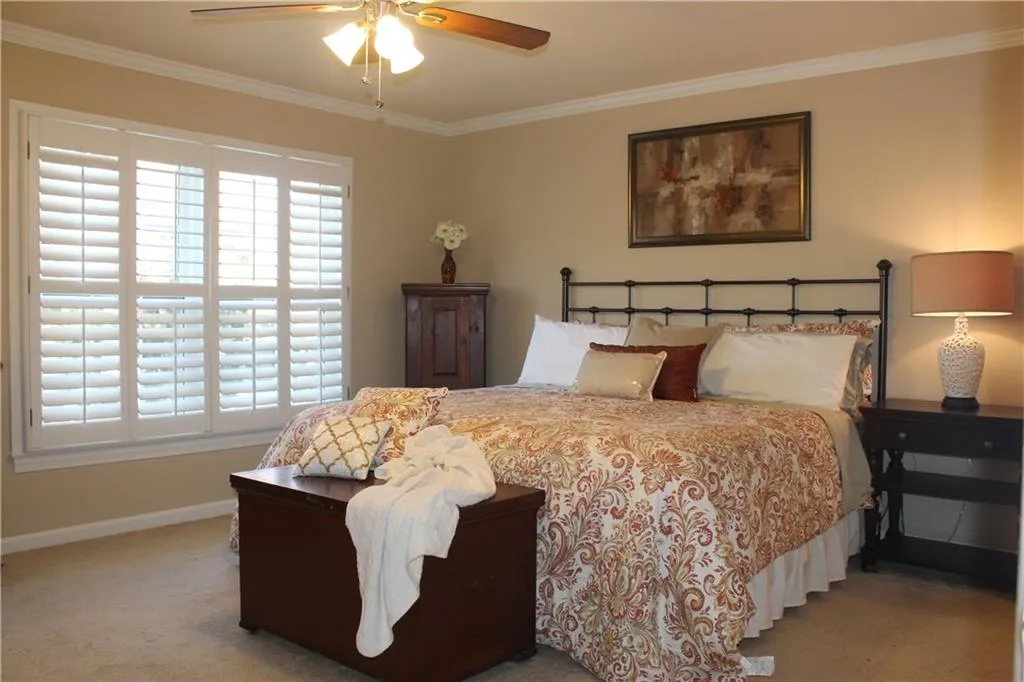 109 Mount Vernon Circle, Sandy Springs, Georgia 30338, 2 Bedrooms Bedrooms, ,2 BathroomsBathrooms,Residential,Sold,109 Mount Vernon Circle,5778589