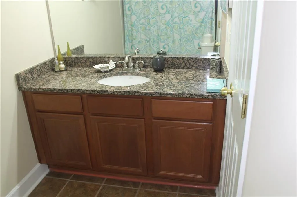 109 Mount Vernon Circle, Sandy Springs, Georgia 30338, 2 Bedrooms Bedrooms, ,2 BathroomsBathrooms,Residential,Sold,109 Mount Vernon Circle,5778589