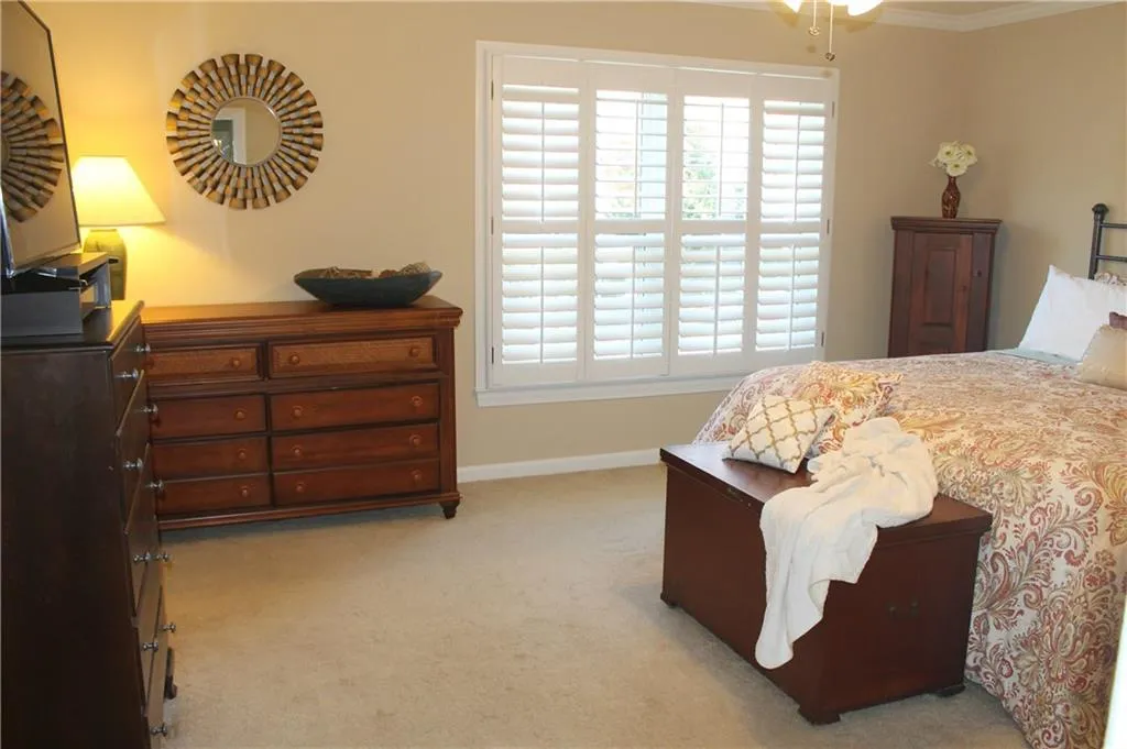109 Mount Vernon Circle, Sandy Springs, Georgia 30338, 2 Bedrooms Bedrooms, ,2 BathroomsBathrooms,Residential,Sold,109 Mount Vernon Circle,5778589