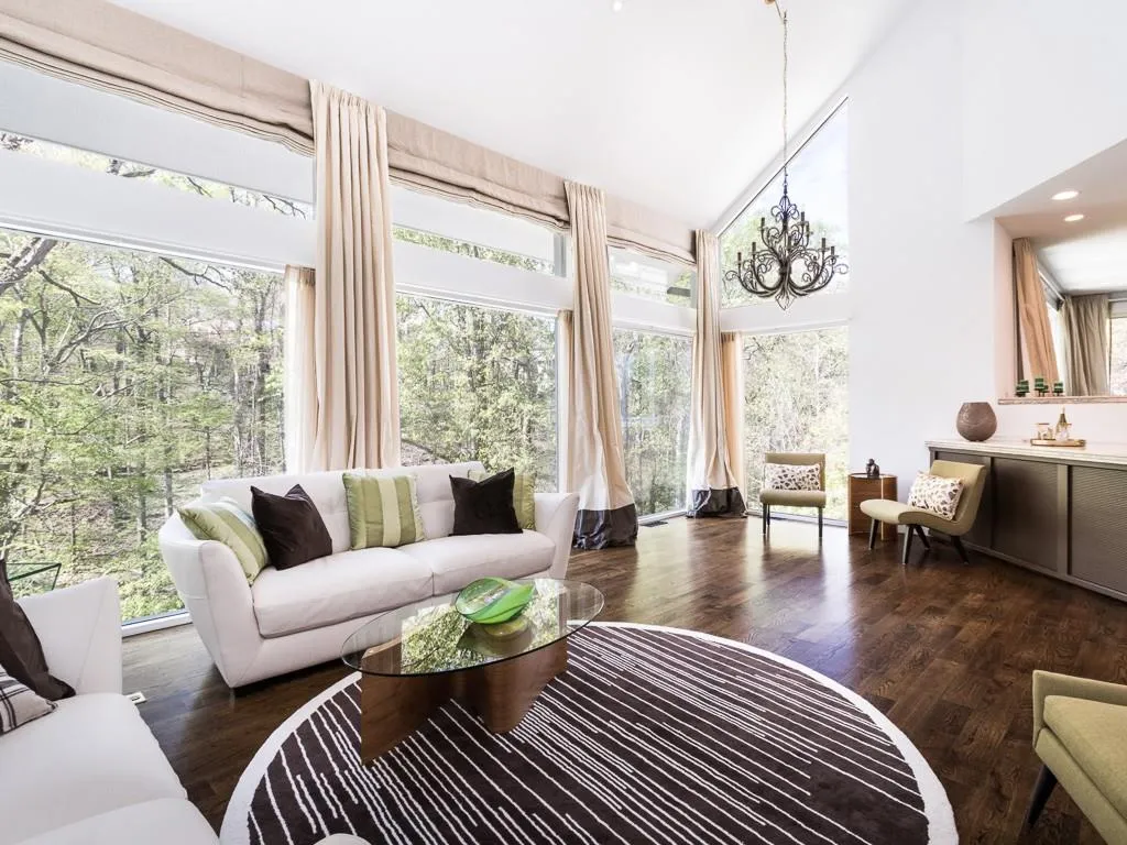 4900 Rebel Trail, Sandy Springs, Georgia 30327, 4 Bedrooms Bedrooms, ,5 BathroomsBathrooms,Residential,Sold,4900 Rebel Trail,5702336