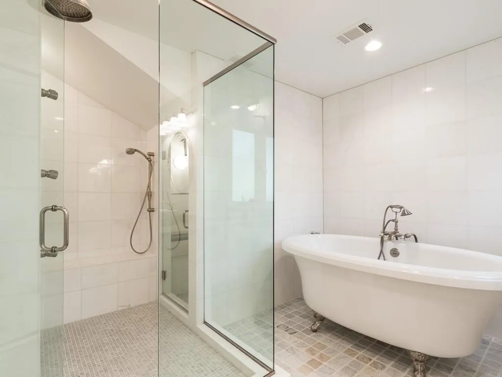 4900 Rebel Trail, Sandy Springs, Georgia 30327, 4 Bedrooms Bedrooms, ,5 BathroomsBathrooms,Residential,Sold,4900 Rebel Trail,5702336