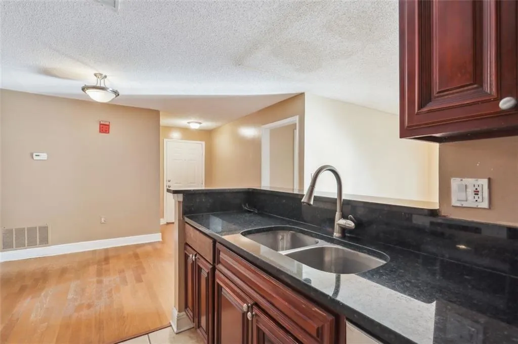 6109 Santa Fe Parkway, Atlanta, Georgia 30350, 2 Bedrooms Bedrooms, ,2 BathroomsBathrooms,Residential,Sold,6109 Santa Fe Parkway,7137694