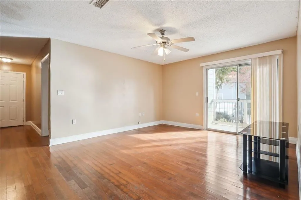 6109 Santa Fe Parkway, Atlanta, Georgia 30350, 2 Bedrooms Bedrooms, ,2 BathroomsBathrooms,Residential,Sold,6109 Santa Fe Parkway,7137694