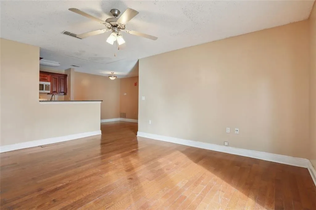 6109 Santa Fe Parkway, Atlanta, Georgia 30350, 2 Bedrooms Bedrooms, ,2 BathroomsBathrooms,Residential,Sold,6109 Santa Fe Parkway,7137694