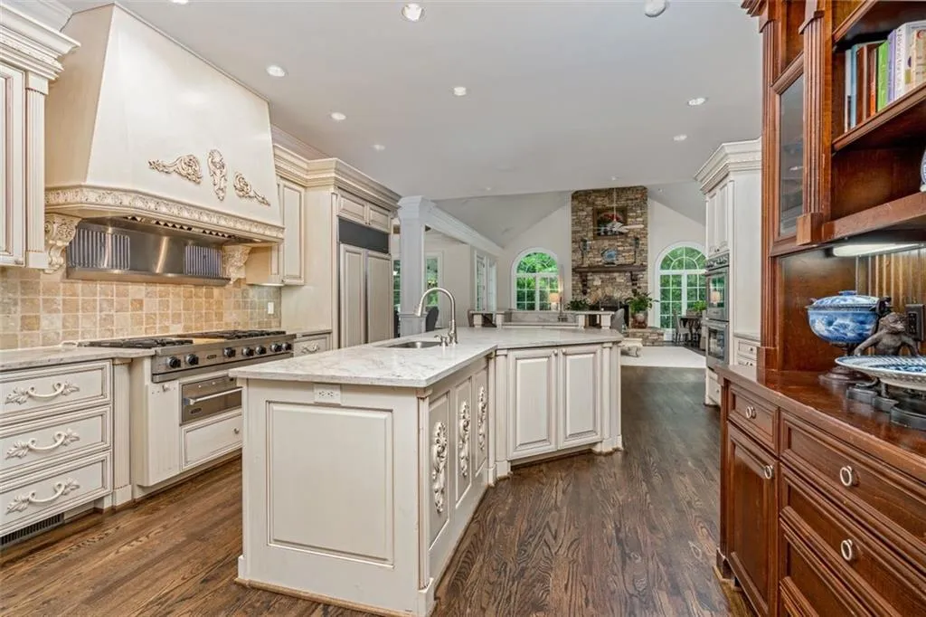 635 Mount Vernon Highway Nw, Sandy Springs, Georgia 30327, 5 Bedrooms Bedrooms, ,6 BathroomsBathrooms,Residential,Sold,635 Mount Vernon Highway Nw,7054126 635 Mount Vernon Highway Nw, Sandy Springs, Georgia 30327, 5 Bedrooms Bedrooms, ,6 BathroomsBathrooms,Residential,Sold,635 Mount Vernon Highway Nw,7054126