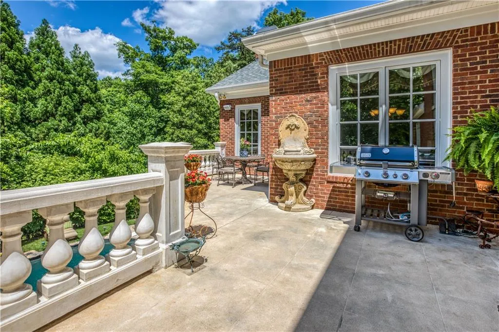 635 Mount Vernon Highway Nw, Sandy Springs, Georgia 30327, 5 Bedrooms Bedrooms, ,6 BathroomsBathrooms,Residential,Sold,635 Mount Vernon Highway Nw,7054126 635 Mount Vernon Highway Nw, Sandy Springs, Georgia 30327, 5 Bedrooms Bedrooms, ,6 BathroomsBathrooms,Residential,Sold,635 Mount Vernon Highway Nw,7054126