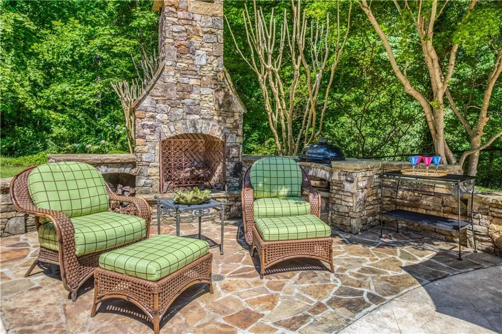 635 Mount Vernon Highway Nw, Sandy Springs, Georgia 30327, 5 Bedrooms Bedrooms, ,6 BathroomsBathrooms,Residential,Sold,635 Mount Vernon Highway Nw,7054126 635 Mount Vernon Highway Nw, Sandy Springs, Georgia 30327, 5 Bedrooms Bedrooms, ,6 BathroomsBathrooms,Residential,Sold,635 Mount Vernon Highway Nw,7054126