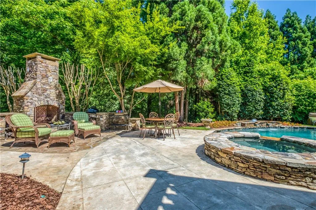 635 Mount Vernon Highway Nw, Sandy Springs, Georgia 30327, 5 Bedrooms Bedrooms, ,6 BathroomsBathrooms,Residential,Sold,635 Mount Vernon Highway Nw,7054126 635 Mount Vernon Highway Nw, Sandy Springs, Georgia 30327, 5 Bedrooms Bedrooms, ,6 BathroomsBathrooms,Residential,Sold,635 Mount Vernon Highway Nw,7054126