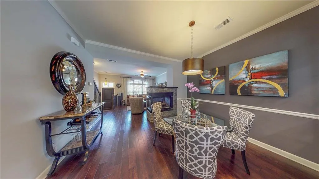 7405 Glisten Avenue, Atlanta, Georgia 30328, 3 Bedrooms Bedrooms, ,3 BathroomsBathrooms,Residential,Sold,7405 Glisten Avenue,6509222