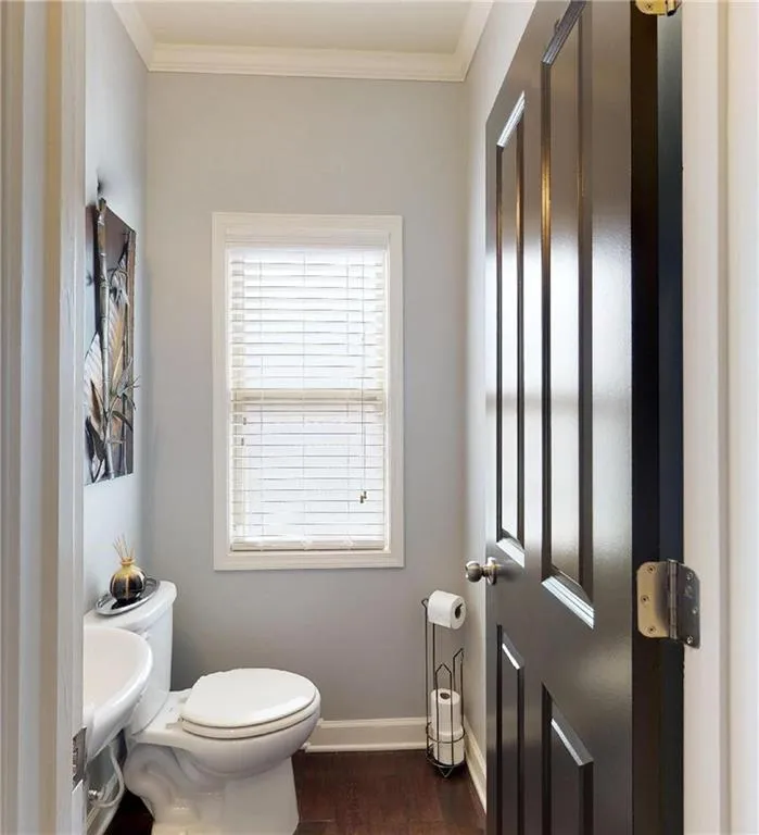 7405 Glisten Avenue, Atlanta, Georgia 30328, 3 Bedrooms Bedrooms, ,3 BathroomsBathrooms,Residential,Sold,7405 Glisten Avenue,6509222