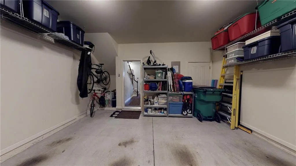 7405 Glisten Avenue, Atlanta, Georgia 30328, 3 Bedrooms Bedrooms, ,3 BathroomsBathrooms,Residential,Sold,7405 Glisten Avenue,6509222