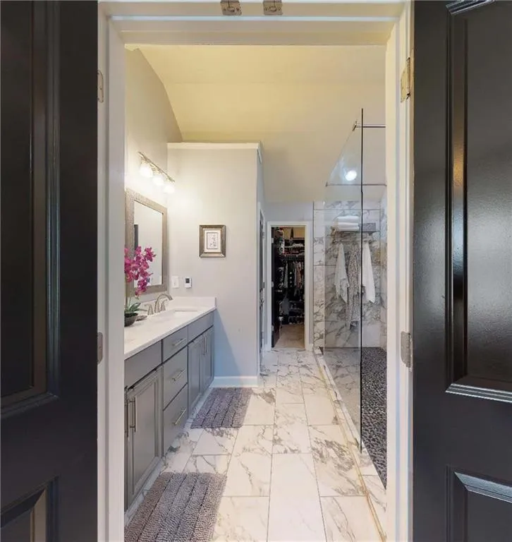 7405 Glisten Avenue, Atlanta, Georgia 30328, 3 Bedrooms Bedrooms, ,3 BathroomsBathrooms,Residential,Sold,7405 Glisten Avenue,6509222