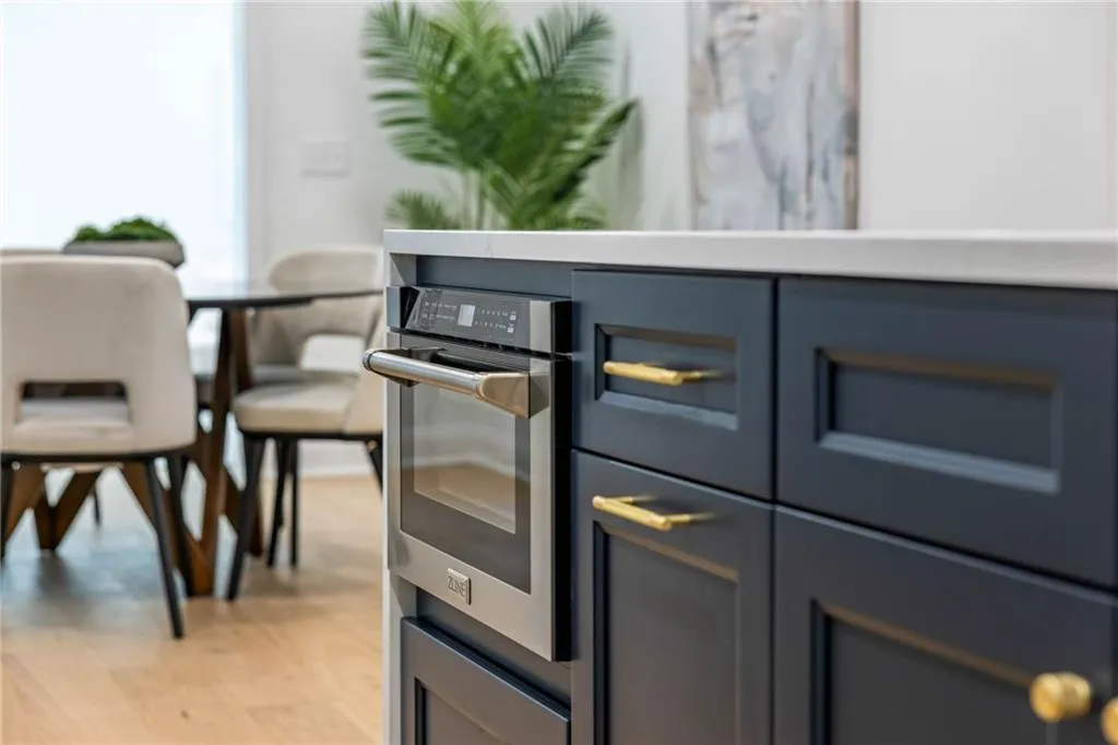 7181 Twin Branch Court, Atlanta, Georgia 30328, 4 Bedrooms Bedrooms, ,4 BathroomsBathrooms,Residential,Sold,7181 Twin Branch Court,7466661