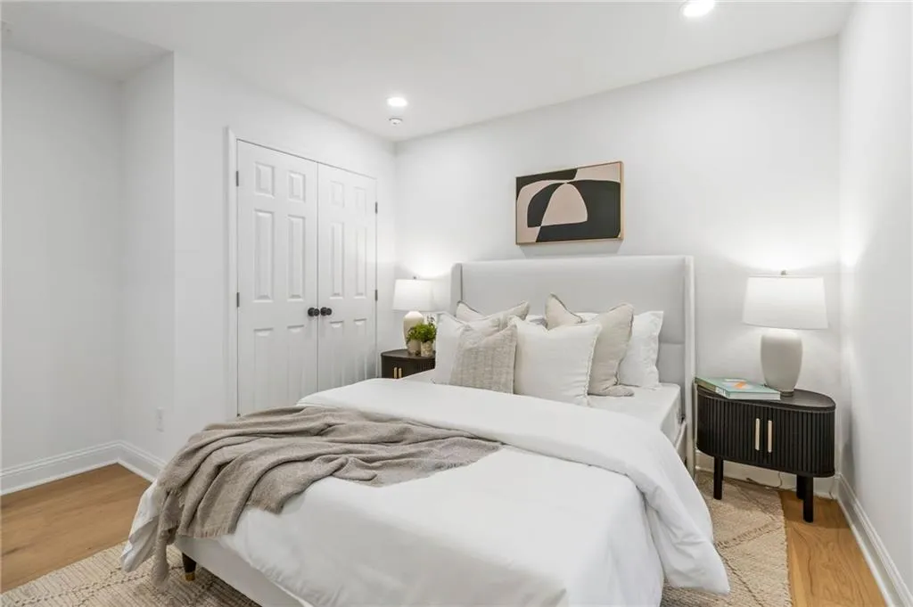 7181 Twin Branch Court, Atlanta, Georgia 30328, 4 Bedrooms Bedrooms, ,4 BathroomsBathrooms,Residential,Sold,7181 Twin Branch Court,7466661