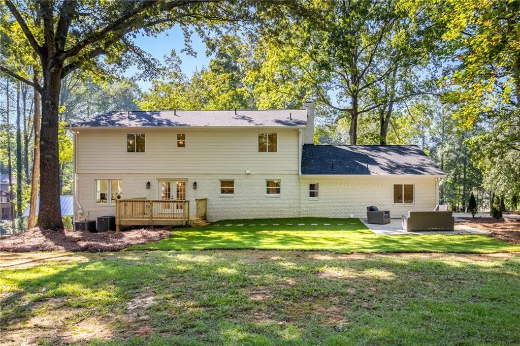 7181 Twin Branch Court, Atlanta, Georgia 30328, 4 Bedrooms Bedrooms, ,4 BathroomsBathrooms,Residential,Sold,7181 Twin Branch Court,7466661