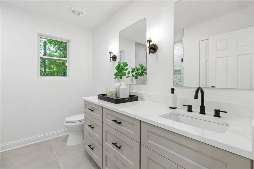 7181 Twin Branch Court, Atlanta, Georgia 30328, 4 Bedrooms Bedrooms, ,4 BathroomsBathrooms,Residential,Sold,7181 Twin Branch Court,7466661