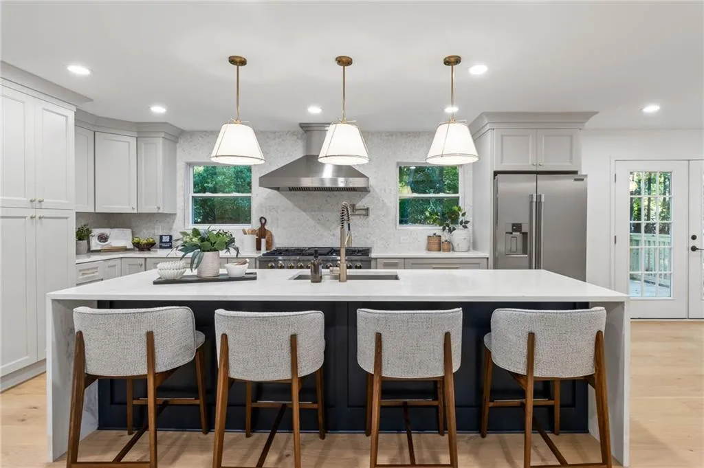 7181 Twin Branch Court, Atlanta, Georgia 30328, 4 Bedrooms Bedrooms, ,4 BathroomsBathrooms,Residential,Sold,7181 Twin Branch Court,7466661