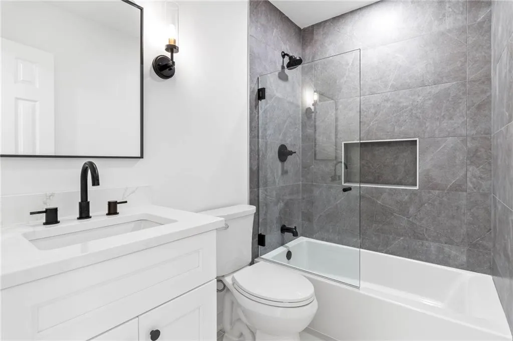 7181 Twin Branch Court, Atlanta, Georgia 30328, 4 Bedrooms Bedrooms, ,4 BathroomsBathrooms,Residential,Sold,7181 Twin Branch Court,7466661